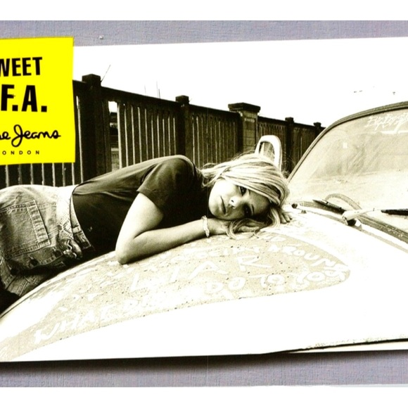 Vtg 90s Postcard Pepe Jeans London Over the Rainbow Ad Campaign 4x6 Fashion New - Picture 1 of 4